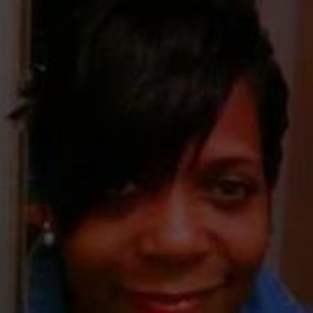 Meet your Posher, Evelyn